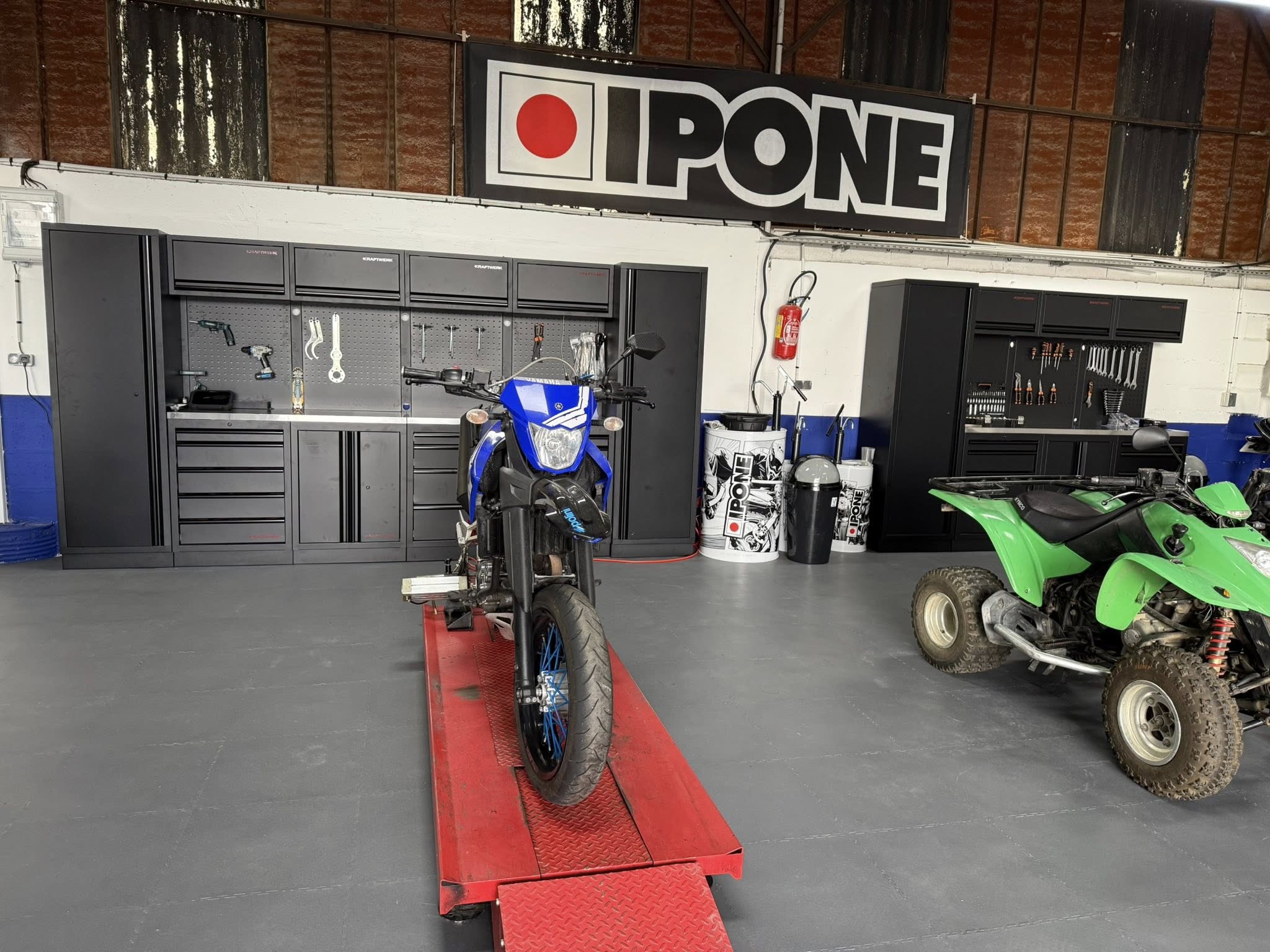 Equipement moto propose par JLN Bike